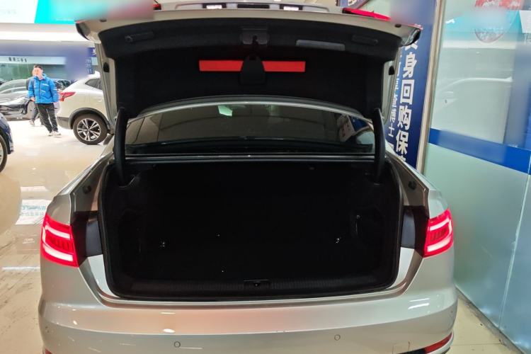 Used Audi A4L 2017 40 TFSI Style Edition
