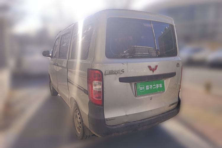 Used Wuling Zhiguang 2015 1.2L S Practical Model LSI