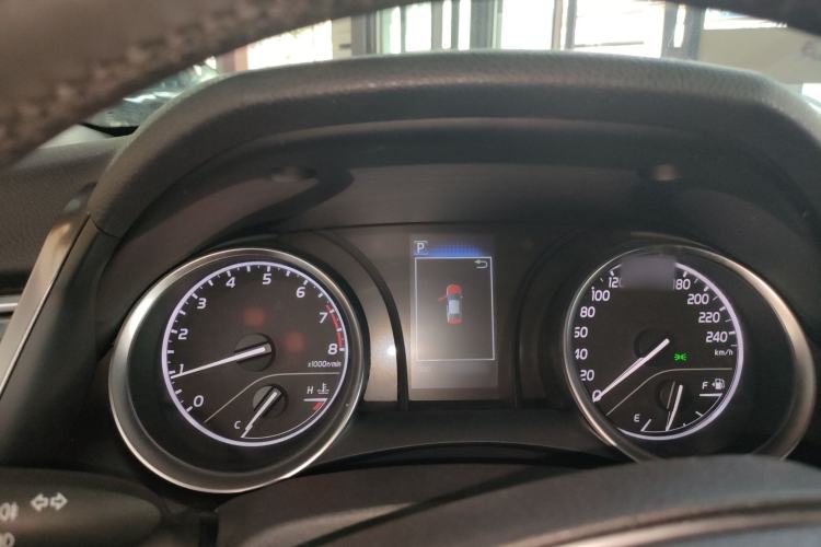 Used Toyota Camry 2023 2.0GVP Premier Edition
