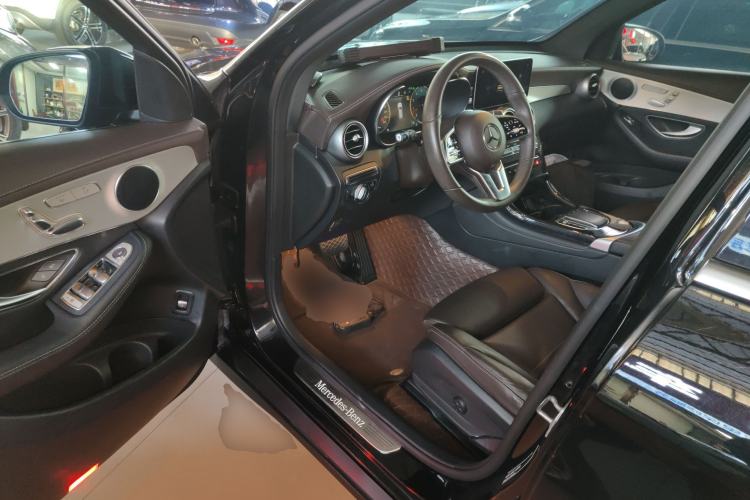 Used Mercedes-Benz GLC 2021 GLC 260 L 4MATIC Dynamic Edition
