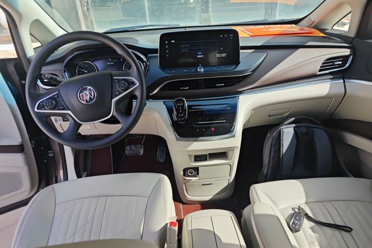 Used Buick GL8 2023 Land Executive Class Smart Enjoyment Model
