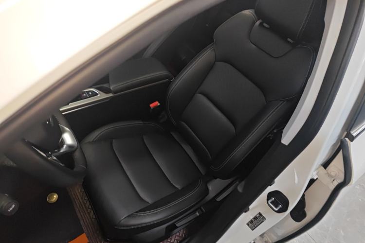 Used Geely Auto Emgrand 2023 4th Generation Champion Edition 1.5L CVT Prestige Model