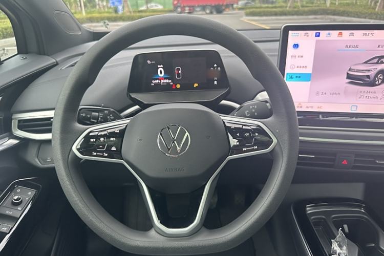 Used Volkswagen ID.4 CROZZ 2025 Pure Edition
