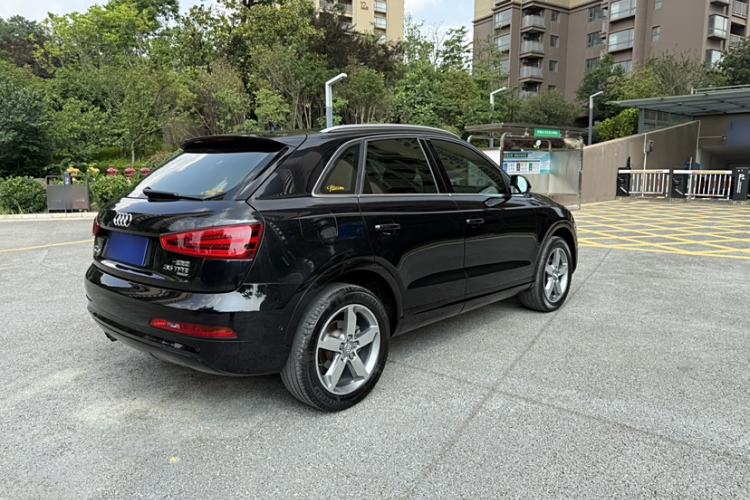 Used Audi Q3 2013 35 TFSI quattro Luxury Model
