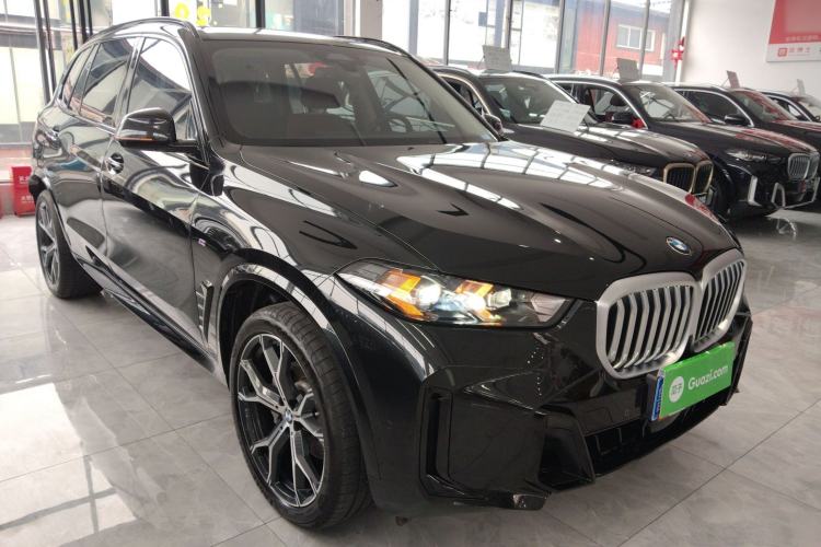 Used BMW X5 2023 xDrive 30Li Luxury M Sport Night Edition Package

