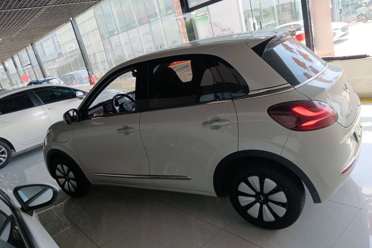 Used Wuling Bingo 2024 333 km Enjoyment Version
