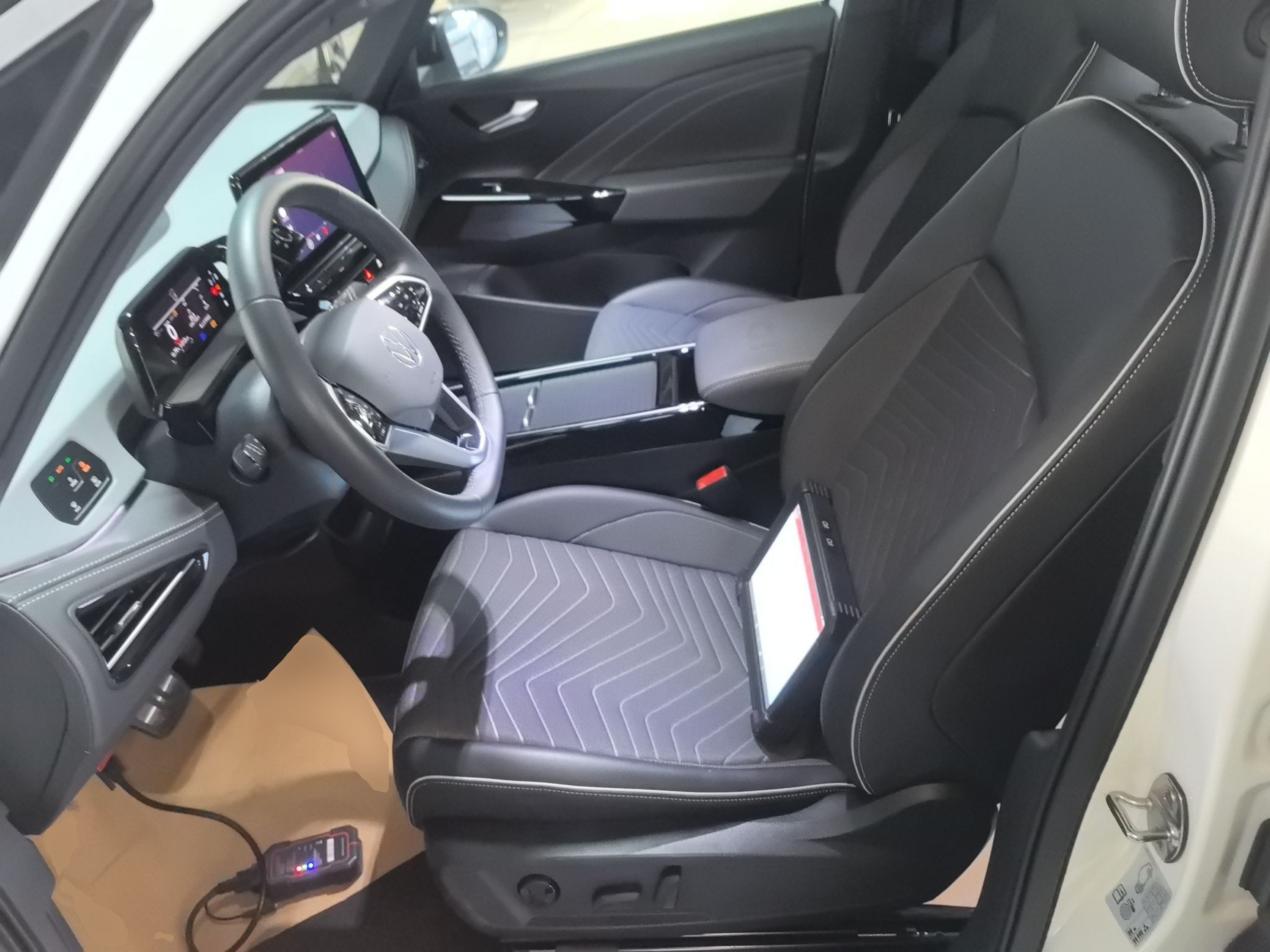 Переднее сиденье в автомобиле