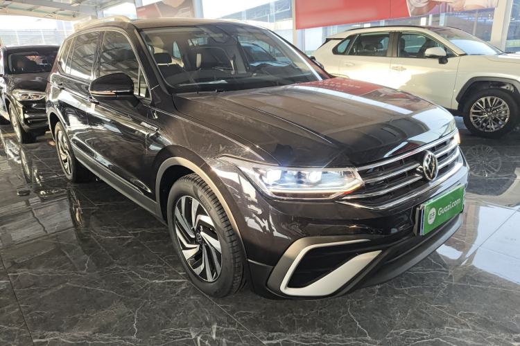 Used Volkswagen Tiguan L 2022 330TSI Automatic Two-Wheel Drive Smart Edition