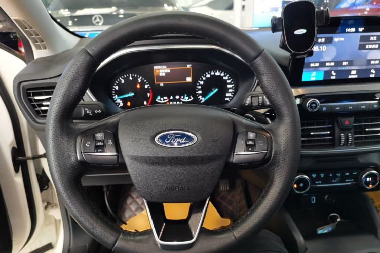 Used Ford Focus 2020 Hatchback EcoBoost 180 Automatic Trend Edition
