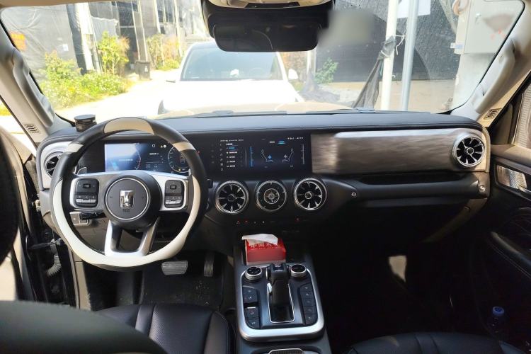 Used Tank 300 2023 City Edition 2.0T—Stylish as Ever
