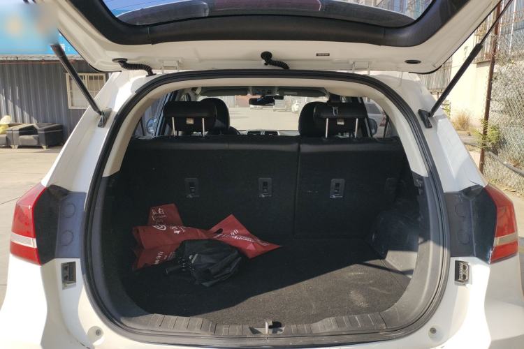 Used Haval H2 2016 Red Label 1.5T Manual Two-Wheel Drive Elite Model