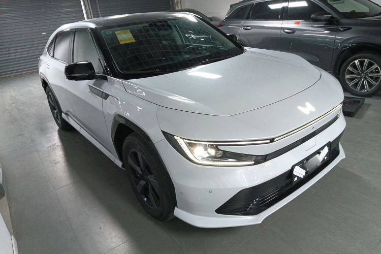 Used Honda P7 2025 Rear-Drive Long-Range Pro