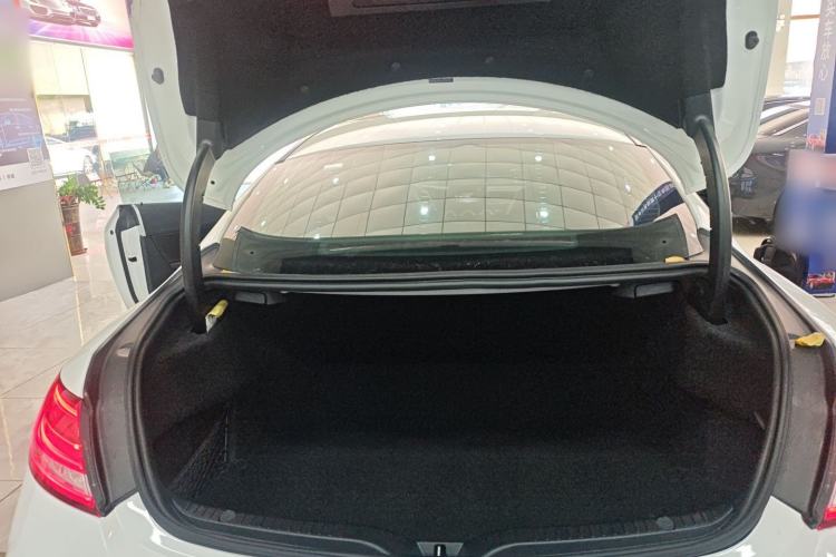 Used Mercedes-Benz C-Class 2017 Facelift C 200 Coupe
