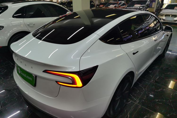 Used Tesla Model 3 2023 Rear-Wheel-Drive Version