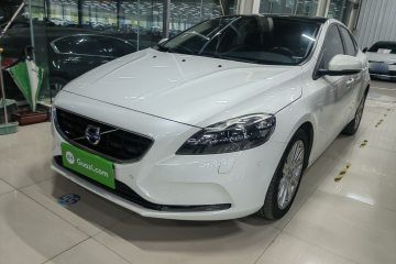 Used Volvo V40 2016 T3 Zhiyi Edition