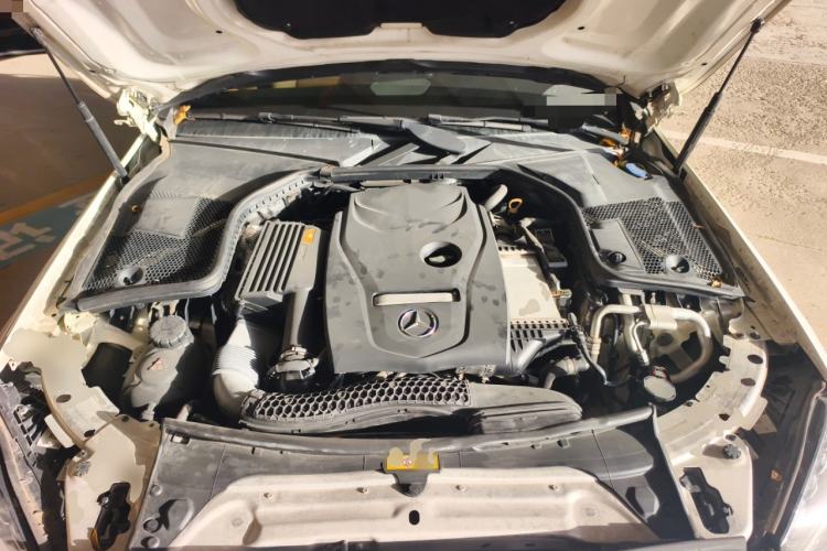 Used Mercedes-Benz C-Class 2017 Facelift C 200 Coupe
