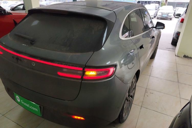 Used Hima AITO M5 2022 Extended-Range Four-Wheel Drive Performance Version
