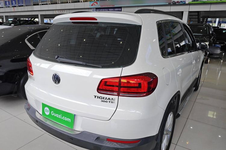 Used Volkswagen Tiguan 2017 300TSI Automatic Two-Wheel Drive Silk Road Comfort Edition
