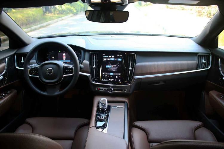 Used Volvo S90 2025 B5 Zhiyuan Luxury Edition