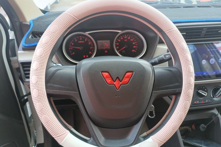 Used Wuling Hongguang 2021 1.5L Revised S Standard Version Hydraulic-Power-Assisted LAR
