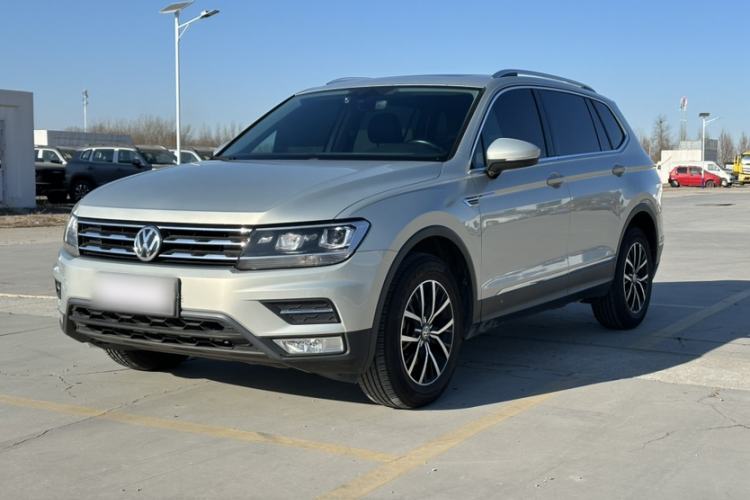 Used Volkswagen Tiguan L 2017 330TSI Automatic Two-Wheel Drive Luxury Edition