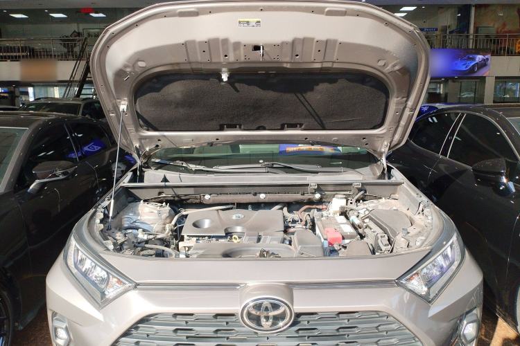 Used Toyota RAV4 2023 2.0L CVT Two-Wheel Drive Urban Edition
