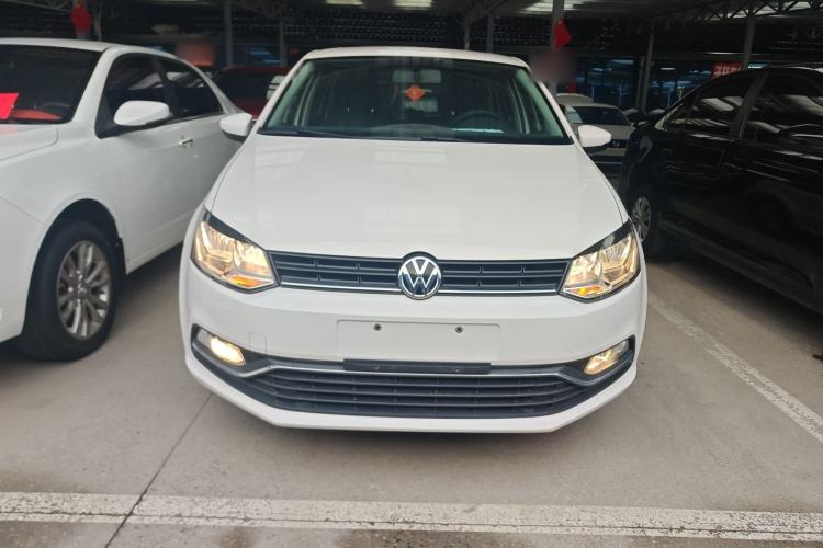 Used Volkswagen Polo 2016 1.6L Automatic Comfort Model
