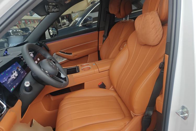 Used Hima AITO M8 2025 Extended-Range Ultra Version 53.4 kWh 6-Seater Edition