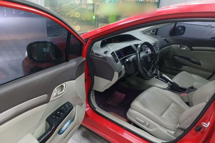 Used Honda Civic 2013 10th Anniversary 1.8L Automatic Luxury Edition
