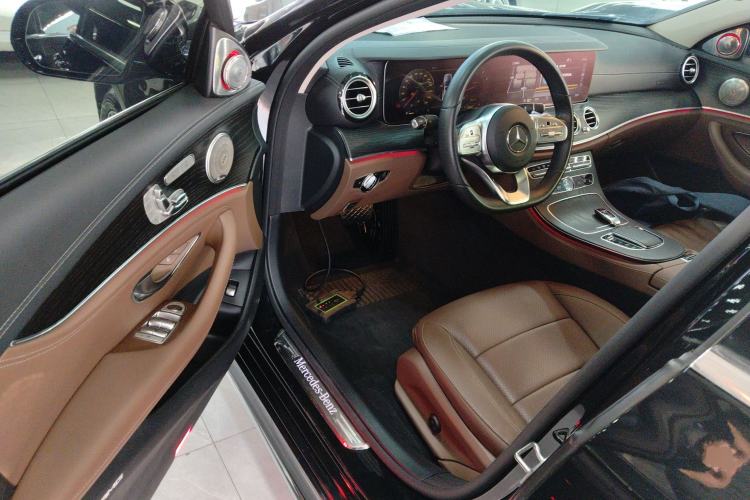 Used Mercedes-Benz E-Class 2019 Restyled E 300 L Sporty and Stylish Edition
