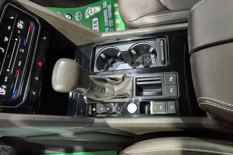 Used Volkswagen Viloran 2020 330TSI Luxury Edition