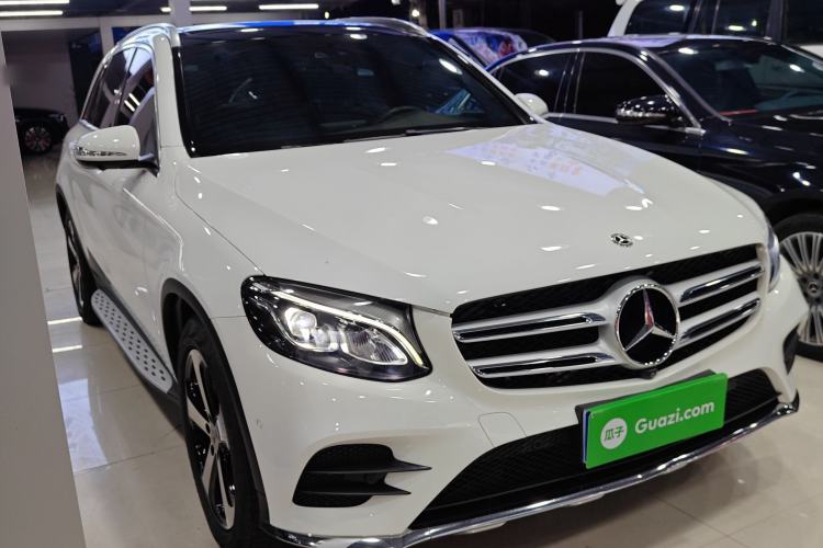 Used Mercedes-Benz GLC 2019 Facelift GLC 260 L 4MATIC Luxury Model
