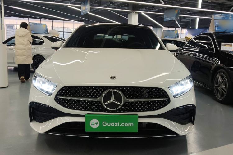 Used Mercedes-Benz A-Class 2024 Updated A 200 L Fashion Version
