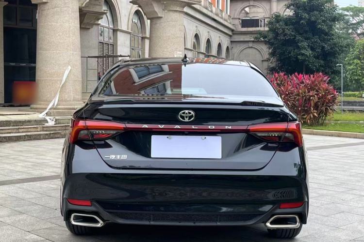Used Toyota Avalon 2023 2.5L Luxury Edition
