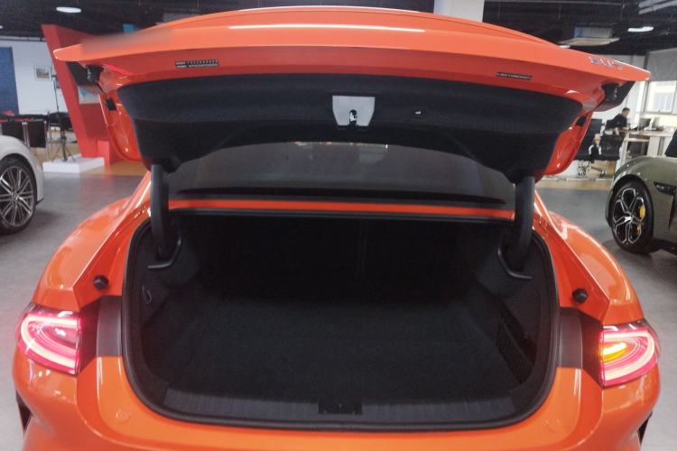 Used  SU7 2024 Rear-Drive Long-Range Intelligent Driving Version
