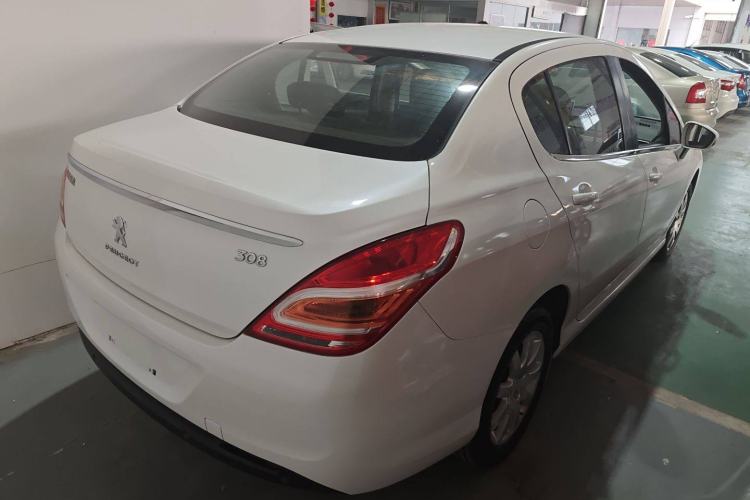 Used Peugeot 308 2014 Enjoy Edition Classic 1.6L Manual YouShang Model
