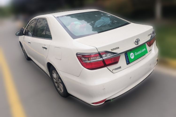 Used Toyota Camry 2015 2.0G Premier Edition
