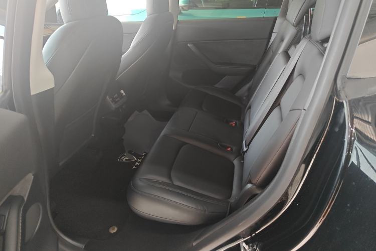 Used Tesla Model Y 2021 Standard Range Rear-Wheel Drive Version