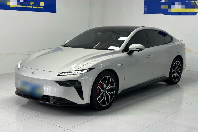 Used Dongfeng eπ eπ007