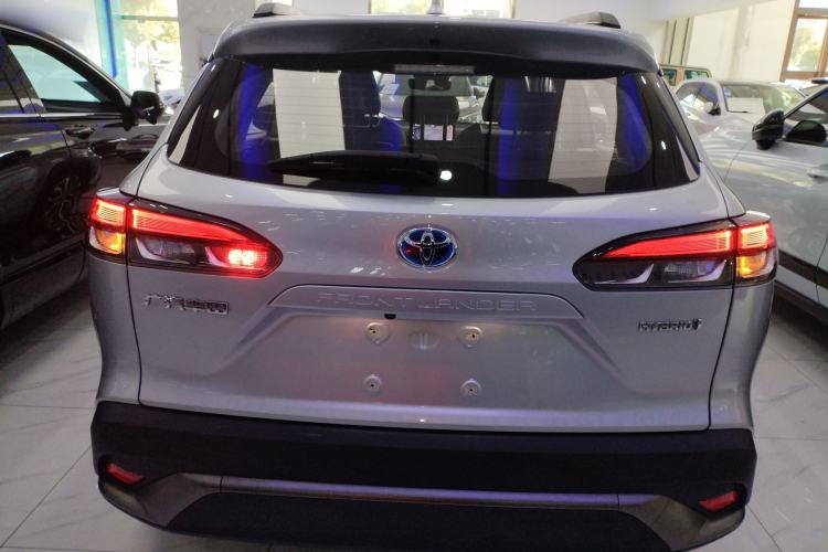 Used Toyota FRONTLANDER 2023 2.0L Smart Electric Hybrid Dual-Engine Deluxe Version
