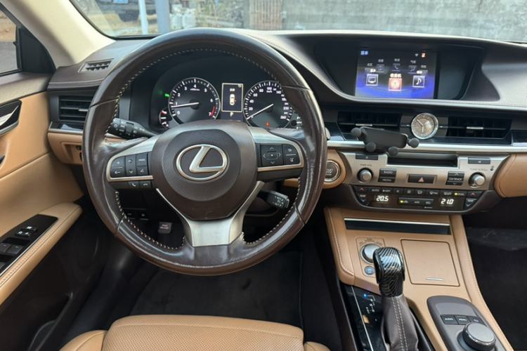 Used Lexus ES 2015 200 Elite Edition