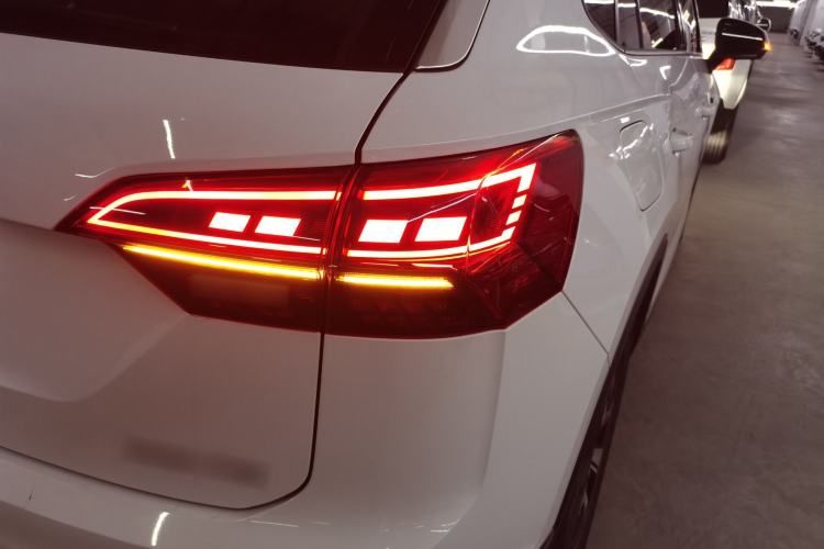 Used Volkswagen Tayron 2022 330TSI Two-Wheel Drive Luxury Smart Connectivity Version
