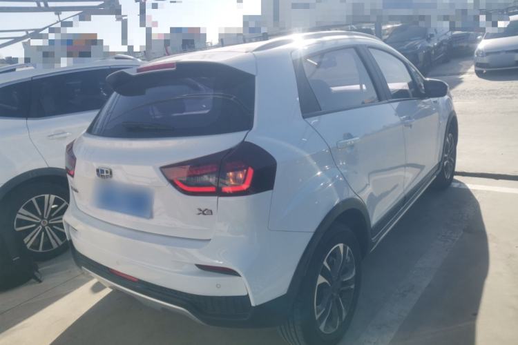 Used Geely Auto Vision X3 2019 Upgraded Model 1.5L CVT Prestige Version
