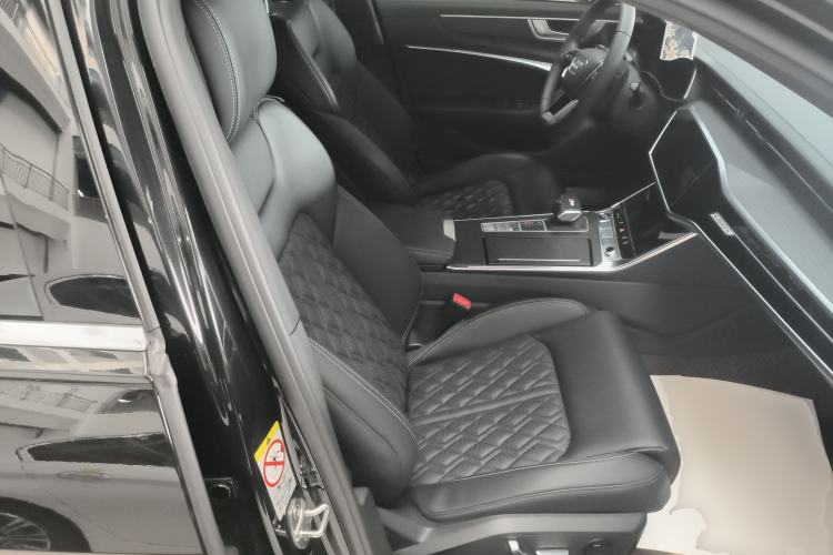 Used Audi A6L 2025 Restyled 45 TFSI quattro Prestige Dynamic Edition