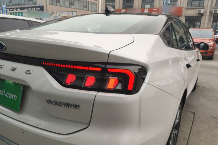 Used Ford Mondeo 2025 2.0T EcoBoost Ultimate Edition