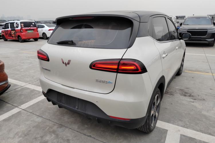 Used Wuling Bingo PLUS 2024 330 km Range Five-Seater Version