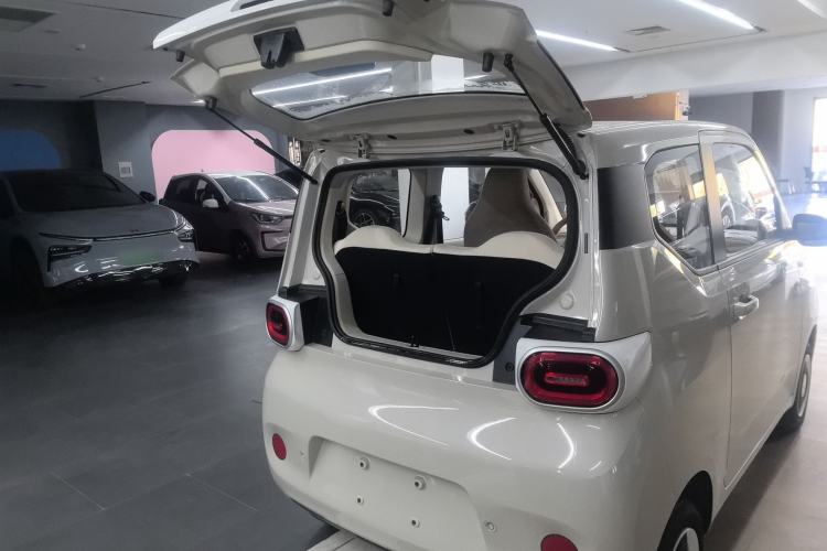 Used Wuling Hongguang MINIEV 2024 3rd Generation 215km Youth Edition
