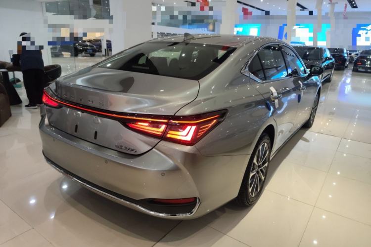 Used Lexus ES 2025 200 Premium Edition