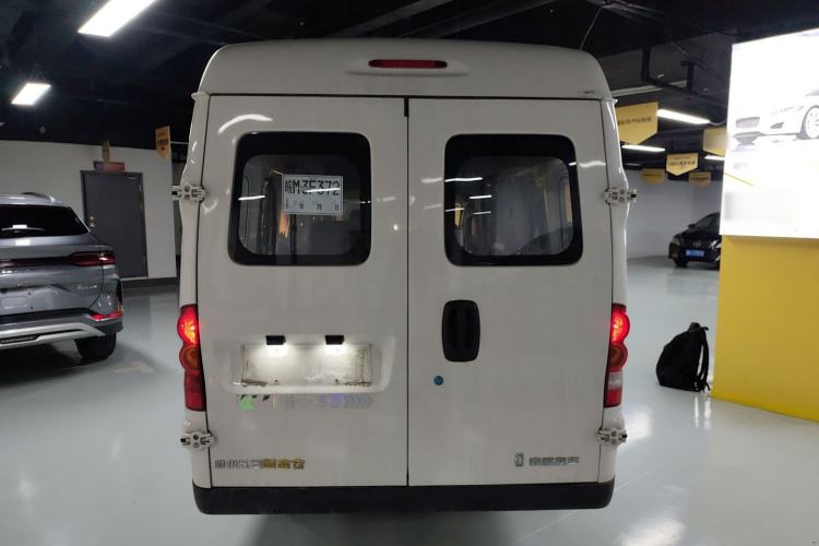 Used Yufeng Yufeng Gold Warehouse 2025 Model PLUS Bus Version, First-Class Cabin
