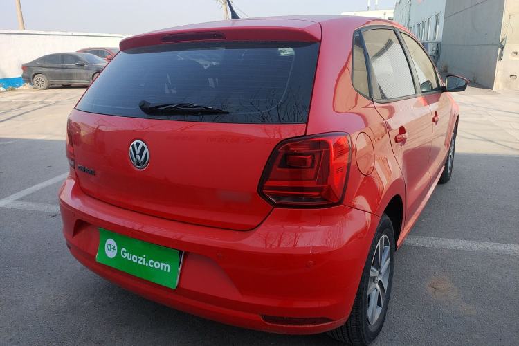 Used Volkswagen Polo 2014 1.4L Manual Fashion Edition
